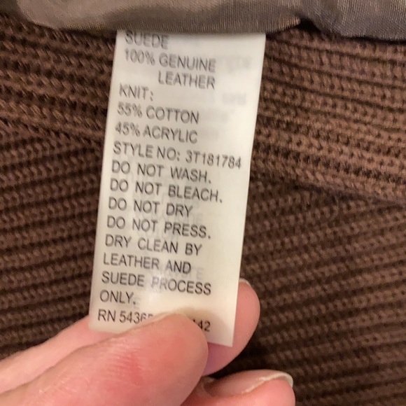 Peter Nygard Suede Jacket in Size Small - Picture 4 of 9